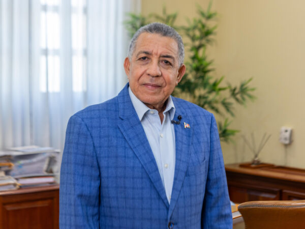 Gobierno fortalece la protección económica de las familias e impulsa obras de infraestructura y movilidad